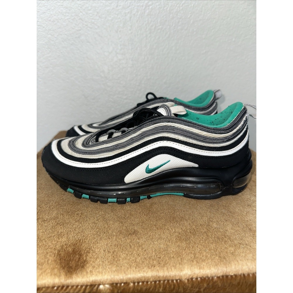 Nike Air Max‎ 97 Black/Clear Emerald/White 921826-013 Men's Size 6.5. Perfect